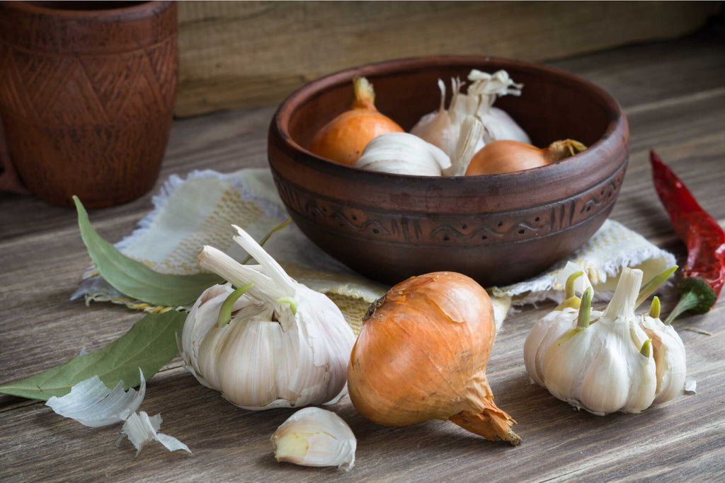 4 reasons to eat garlic