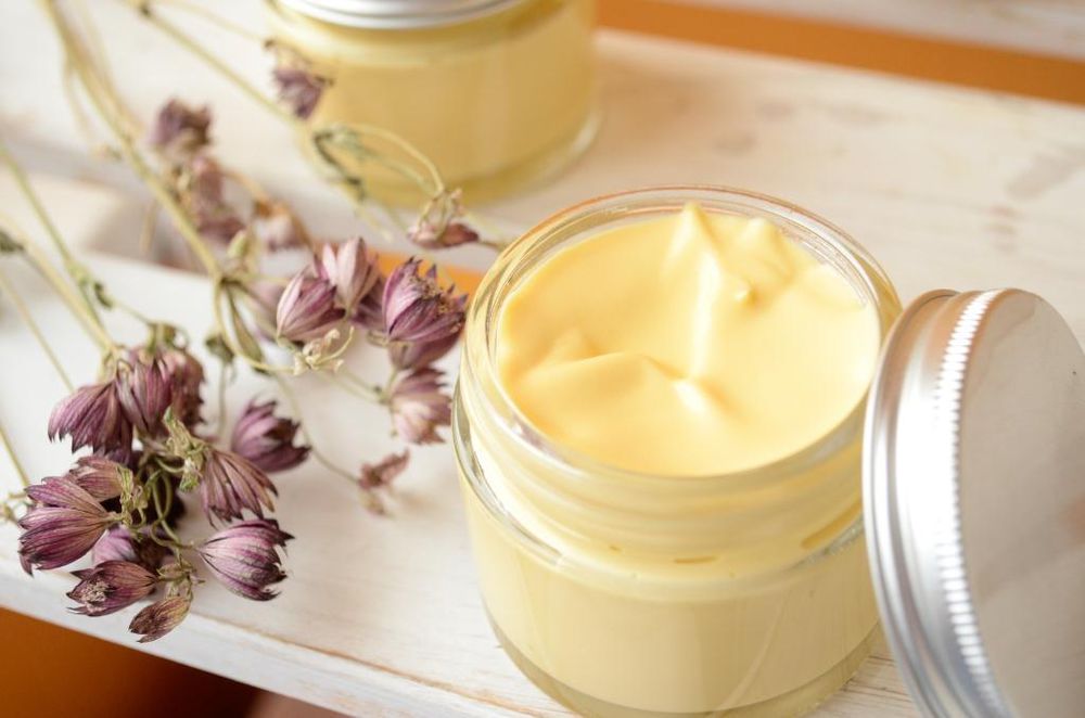 Quick and easy night moisturizer recipe